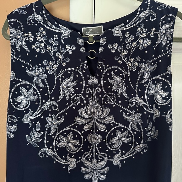 Sleeveless Split Neck Sheath Dress by JM Collection; women’s large - Picture 3 of 5